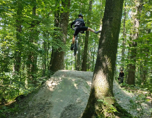 Ivo Mádr @dirt._.by._.ivo další tvář Isodrinků