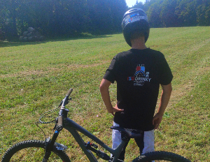 Ivo Mádr @dirt._.by._.ivo další tvář Isodrinků