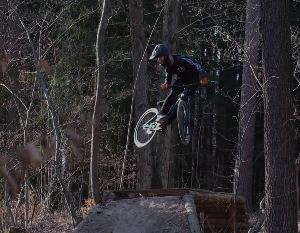 Ivo Mádr @dirt._.by._.ivo další tvář Isodrinků